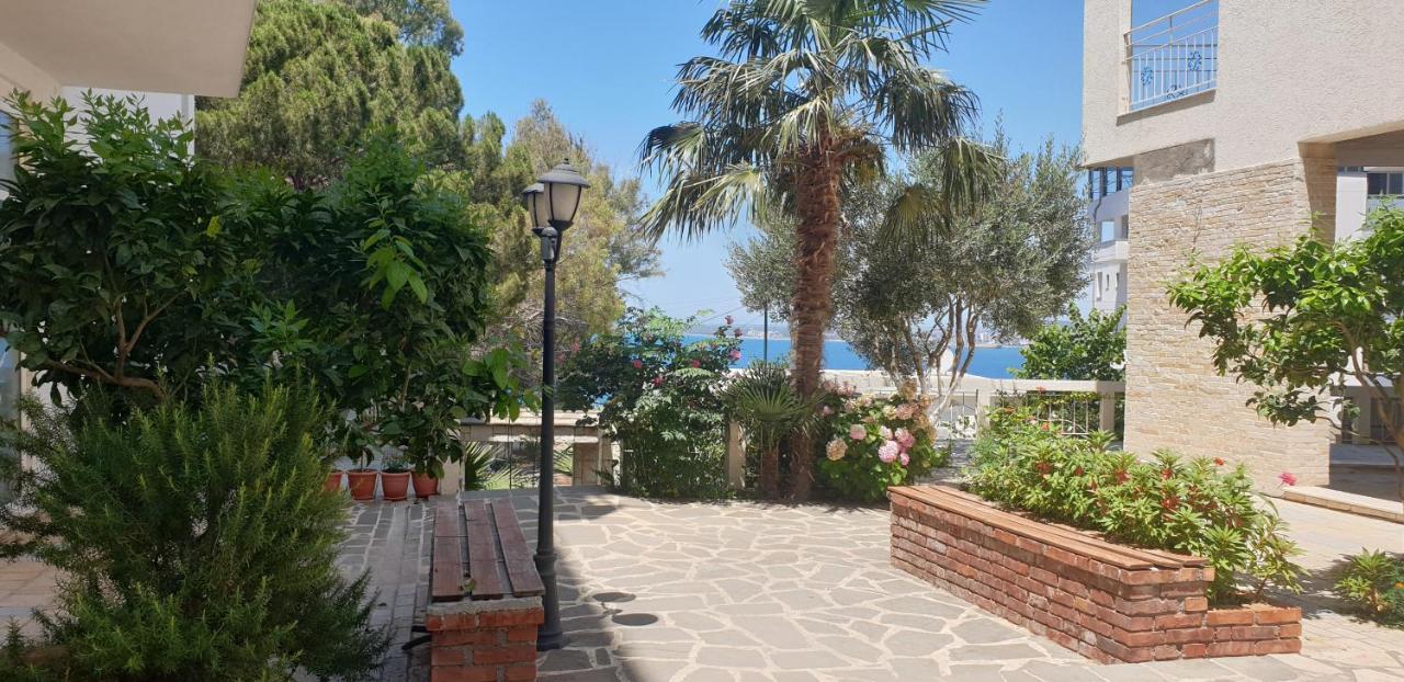 Redsun Apartment Vlore Exterior photo