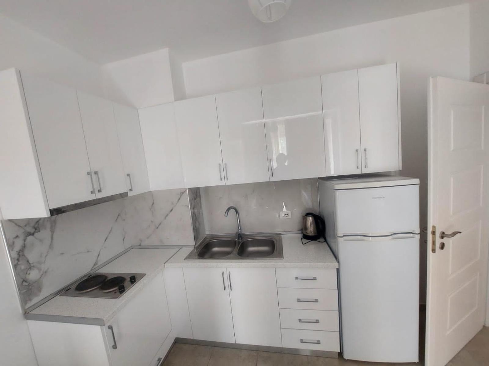 Redsun Apartment Vlore Exterior photo