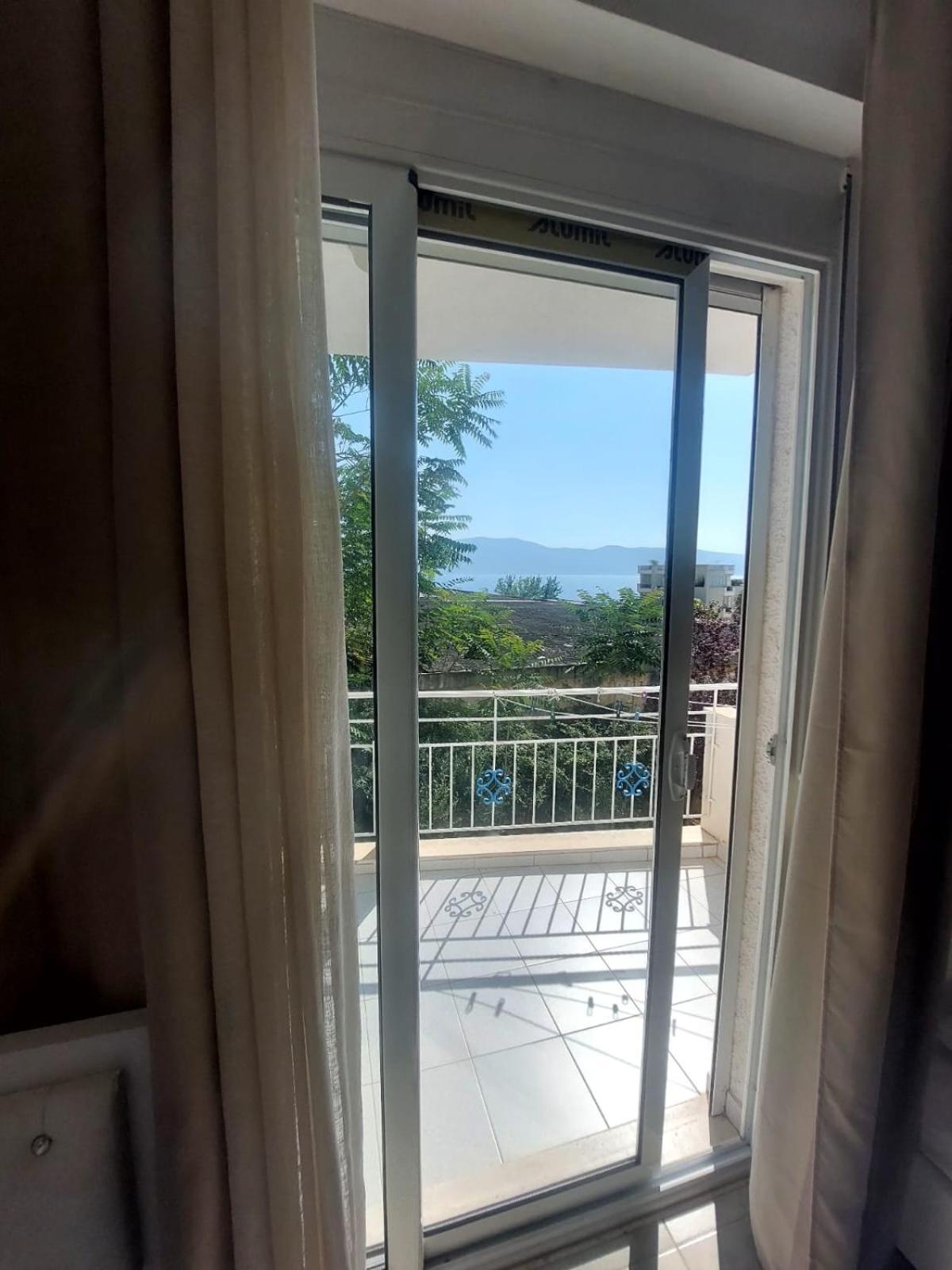 Redsun Apartment Vlore Exterior photo