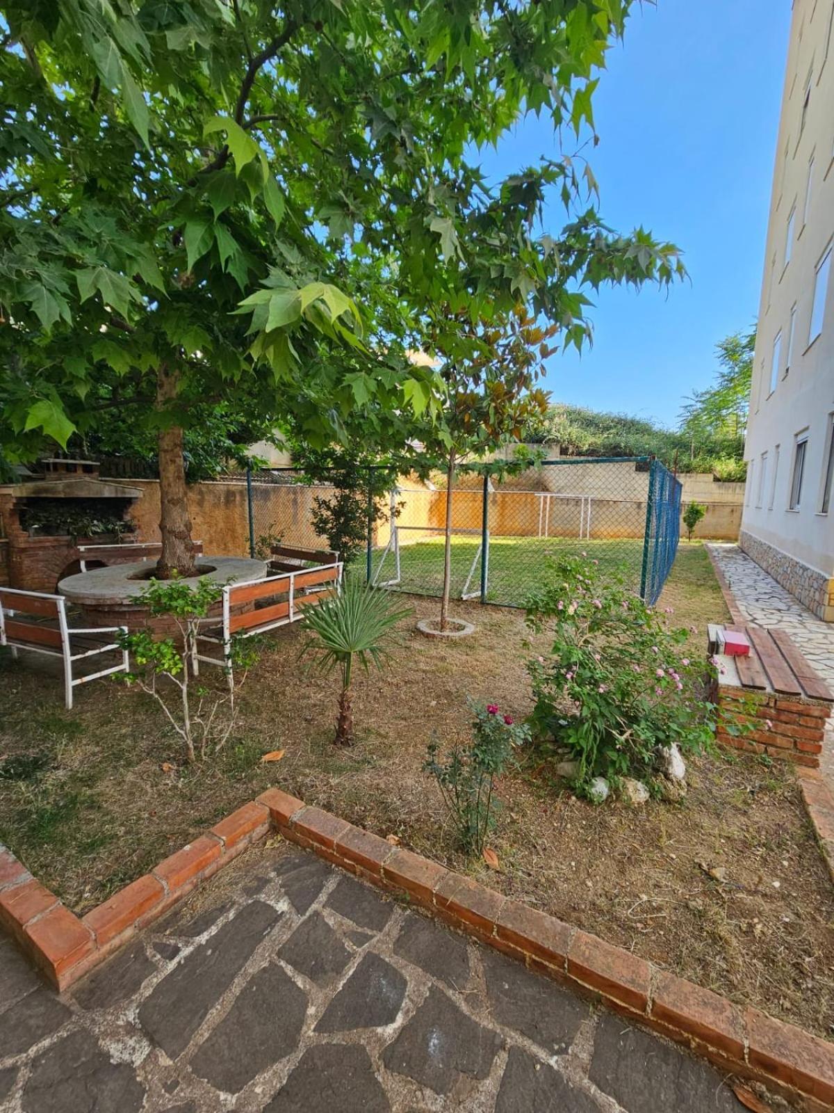 Redsun Apartment Vlore Exterior photo